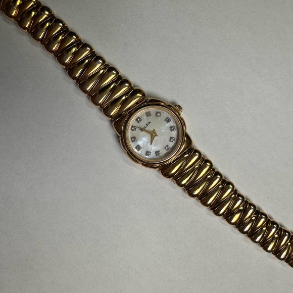 Women’s Bulova Watch - Picture 3 of 3
